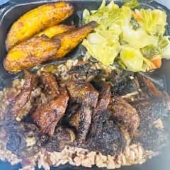 Jerk 6 Wings Dinner.